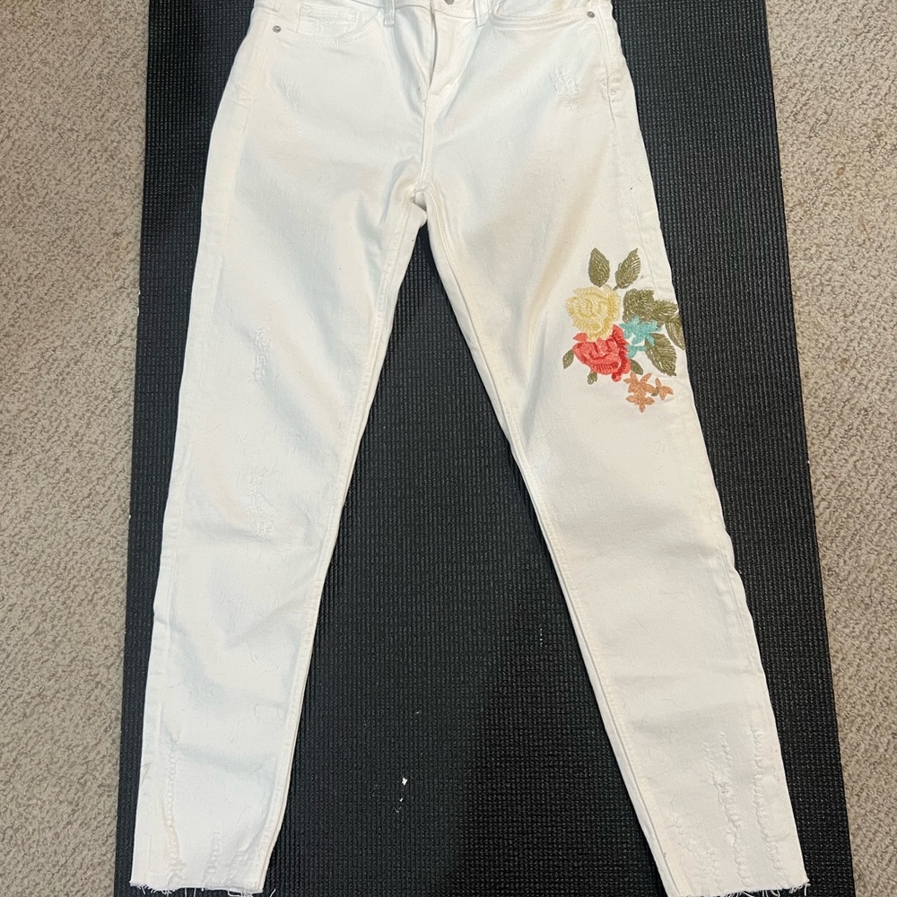 Floral Embroidered White Jeans